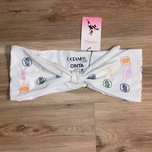 ✨Oceanus 💦 | NWT | Size Medium | Women’s White Tie front suit with hand-beading